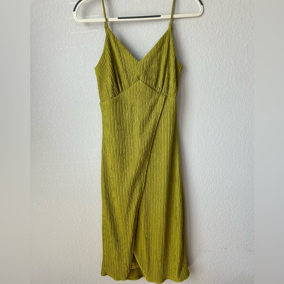 Lulus XS Tie-Back Faux Wrap Chartreuse Midi Dress - Picture 4 of 6